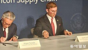 美, AI-광물 동맹 ‘팍스 실리카’ 추진… 中 맞서 ‘실리콘 공급망’ 구축