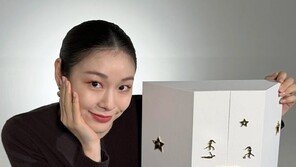 김연아, ‘올백’ 헤어스타일도 완벽 소화…독보적 비주얼