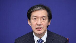 오늘 尹 탄핵 1년…조국 “계엄 사과한 국힘 의원들, 새로 창당해야”