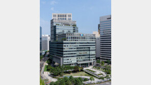 내년 산업 기상도…반도체-디스플레이 ‘맑음’, 석화-철강 ‘흐림’