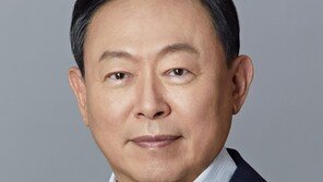 롯데 신동빈, 디자인 전략회의서 브랜드 경쟁력 점검