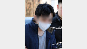 모친 살해 20대 아들, 가족에 할말 묻자 “제가 멍청해서”