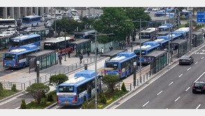 대중교통 ‘기준 초과액’ 전액 환급…‘모두의 카드’ 내년 도입