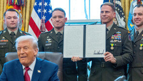 트럼프 “펜타닐은 대량살상무기” 마약과의 전쟁 수위 높여