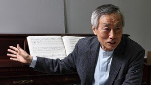 “케데헌처럼 전세계서 불리는 한국적 캐럴도 나와야죠”