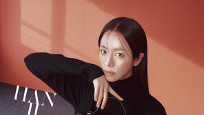 ‘최정훈♥’ 한지민 “연애와 인간관계서 균형 지키려 해”