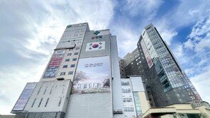 ‘응급실 12곳 뺑뺑이’ 초등생, 10분 거리 대학병원 3곳 있었다