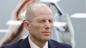 “김범석 왜 안왔나” 묻자…쿠팡 임시대표 “Happy to be here”