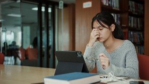 中 공무원 합격률 1%…경기 침체에 공무원 시험 371만명 몰렸다