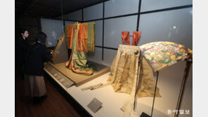 日 궁정문화 가까이서 살펴보세요