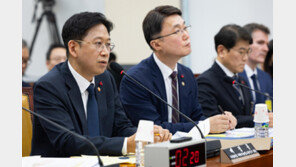 배경훈 과기부총리 “쿠팡 영업 정지 여부, 공정위와 논의”