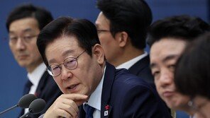 李 “원전 정책, 편가르기 싸움 돼… 당적 없는 사람만 말하라”