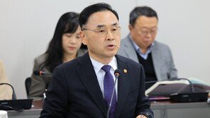 고교학점제 개편안 공개…공통과목 학업성취율 유지, 선택은 출석률만