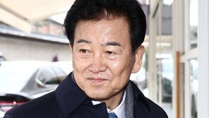 정동영 “유엔사 DMZ 출입통제, 국민정서 안맞아”
