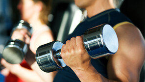 나이보다 ‘젊은 뇌’ 원한다면, ‘이 운동’이 필수!