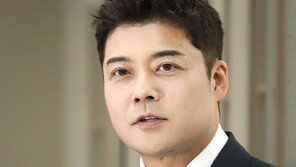 9년 전 차에서 링거 맞은 전현무…“의사 판단 따른 것, 불법 없었다”