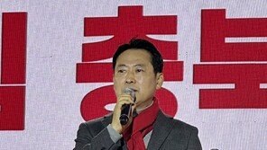 한동훈-김문수 연대에, 장동혁 “계엄 책임져야”