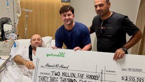 호주 총격범 제압한 시민 영웅, 후원금 24억원 받았다