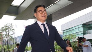 백해룡, 합수단 파견 해제 검토에…임은정과의 문자 공개