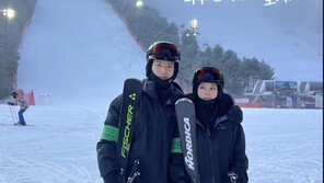 한예슬, 10살 연하 훈남 남편과 스키장 데이트 “너무 좋아” 