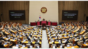 내란재판부법 상정에 필버…장동혁 “똥에 물 풀어도 된장 안돼”