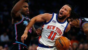 NBA 뉴욕, 마이애미 132-125 격파…브런슨 47점 ‘시즌 최다 득점’