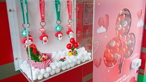 좋아하는 가수 따라, 게임하다가 기부… 나눔, 봉사 아닌 놀이 됐다