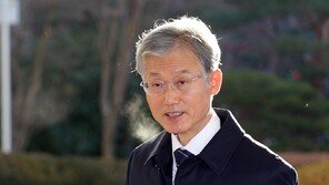 “조희대, 비상계엄 위헌적이라며 ‘계엄사 파견말라’ 지시”