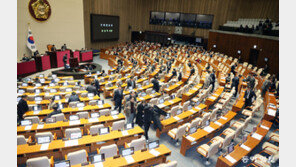 대법 예규와 닮은 내란재판부법… 與 “조희대 관여는 막아”