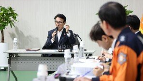 金총리 “응급실 뺑뺑이 더 이상 미룰 수 없어…개선 방안 찾아야”