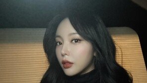 홍진영 측, ‘주사 이모’ 사진에 “친분 없어…12년 전 병원서 촬영 추측”