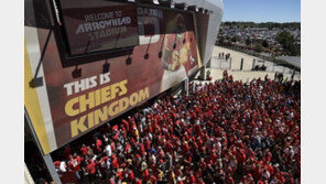 NFL 캔자스시티 치프스, 연고 도시 그대로인데 주(州)만 옮긴다?[황규인의 잡학사전]