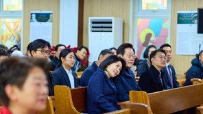 李대통령, 인천 해인교회서 성탄 예배…교인들과 비빔밥 오찬