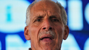 개표만 한달… 온두라스 대선, 트럼프가 지지 보수 野후보 당선