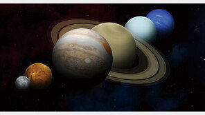 행성 퍼레이드-슈퍼문-월식… 2026년엔 ‘별 볼 일’ 많다