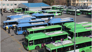 서울 버스 올해 세번째 파업 예고…‘통상임금 갈등’ 해 넘길 듯