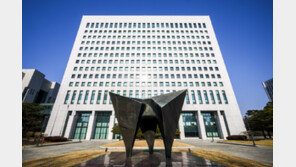 강간 피해자 약점 잡아 출석 막은 변호인…공판검사가 규명