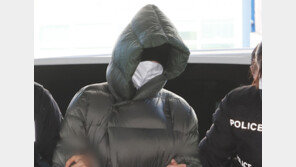 ‘마약 혐의’ 황하나, 영장심사 출석…“혐의 인정?” 질문에 묵묵부답