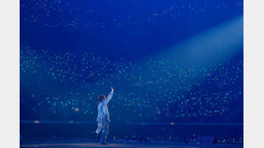 태민, 4개월간의 日 아레나 투어 성황 “사랑 덕분에 계속 걸어가”