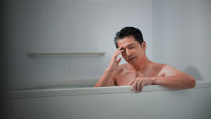 목욕 중 ‘어질’ 하면 큰일…겨울철 ‘히트쇼크’ 예방법은 [알쓸톡]