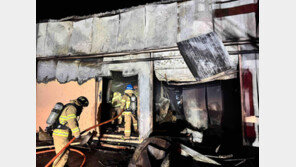 인제 황태 가공농장·영월 주택서 화재 잇따라…2명 이송