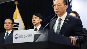 정성호 “‘검찰 면죄부’ 김건희 혐의 기소…정치검찰 책임져야”