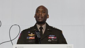 브런슨 사령관 “韓, 한반도 위협만 대응하는 국가 아니다”