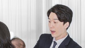 주말 육아 남편의 ‘고마워하라’ 발언…갑론을박
