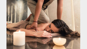 알몸인데 남성 마사지사가?…항의했더니 “무지해” 조롱