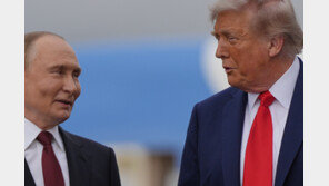 트럼프·푸틴, 이틀 연속 통화…美·젤렌스키 회담 전후 소통