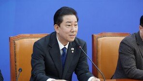 [속보]김병기 원내대표직 사퇴…“고개 숙여 사죄”