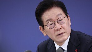 李대통령 “靑 복귀, 국민 주권과 민주주의 제자리 찾았다는 이정표”