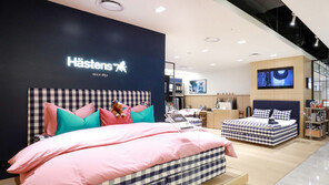 여행, 미식, 한정판 내세운 ‘경험 소비’… VIP 모시기 경쟁