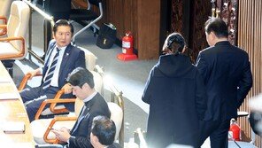 ‘강선우 1억 수수 의혹’ 서울청 배당…경찰 수사 착수